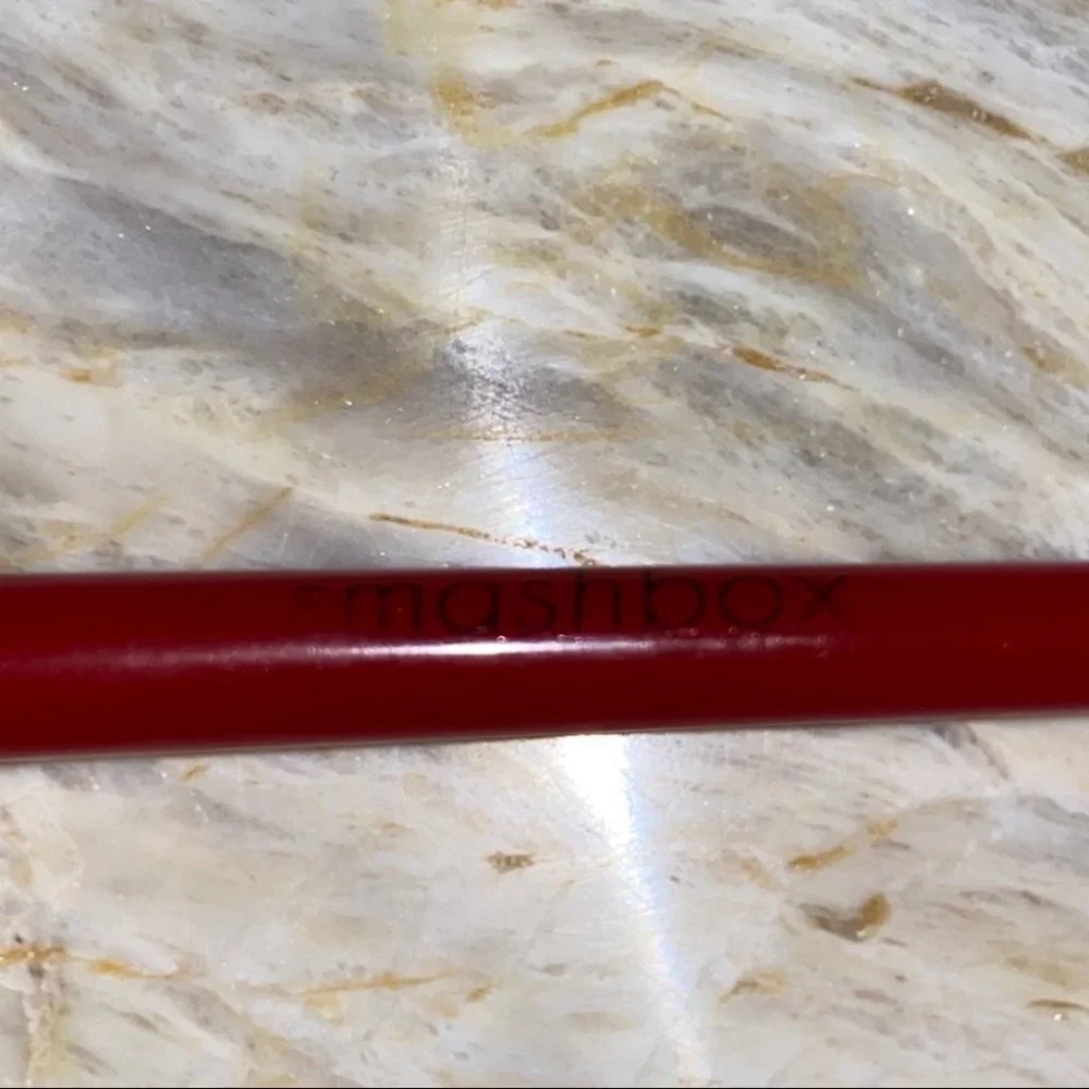 Smashbox‎ Eye Liner Brush Full Size Red